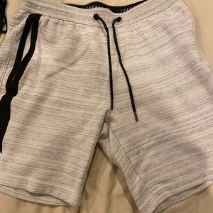 American eagle flex white shorts with zipper pocket sized medium